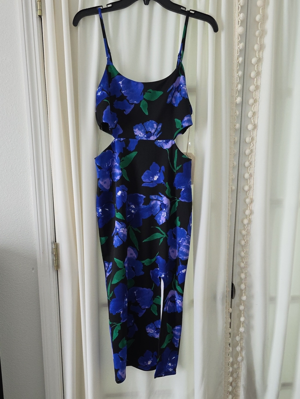 Floral Cutout Midi Dress in Blue and Black